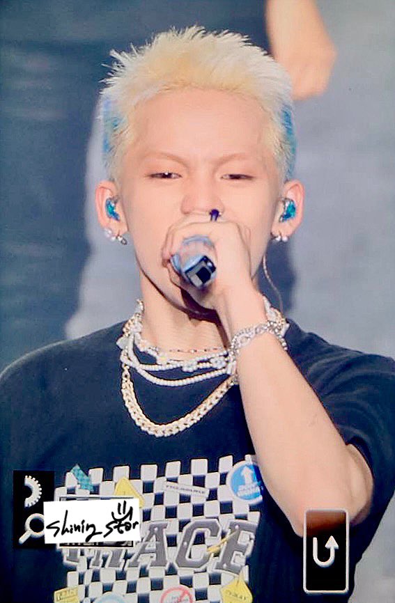 19990421_com's tweet photo. 220409 TREASURE 콘서트 TRACE
#트레저 #TREASURE #TREASURE_1STCONCERT 
#트레저의_첫_레이스_트레이스 
#최현석 #choihyunsuk https://t.co/xr7ZYvJFW0