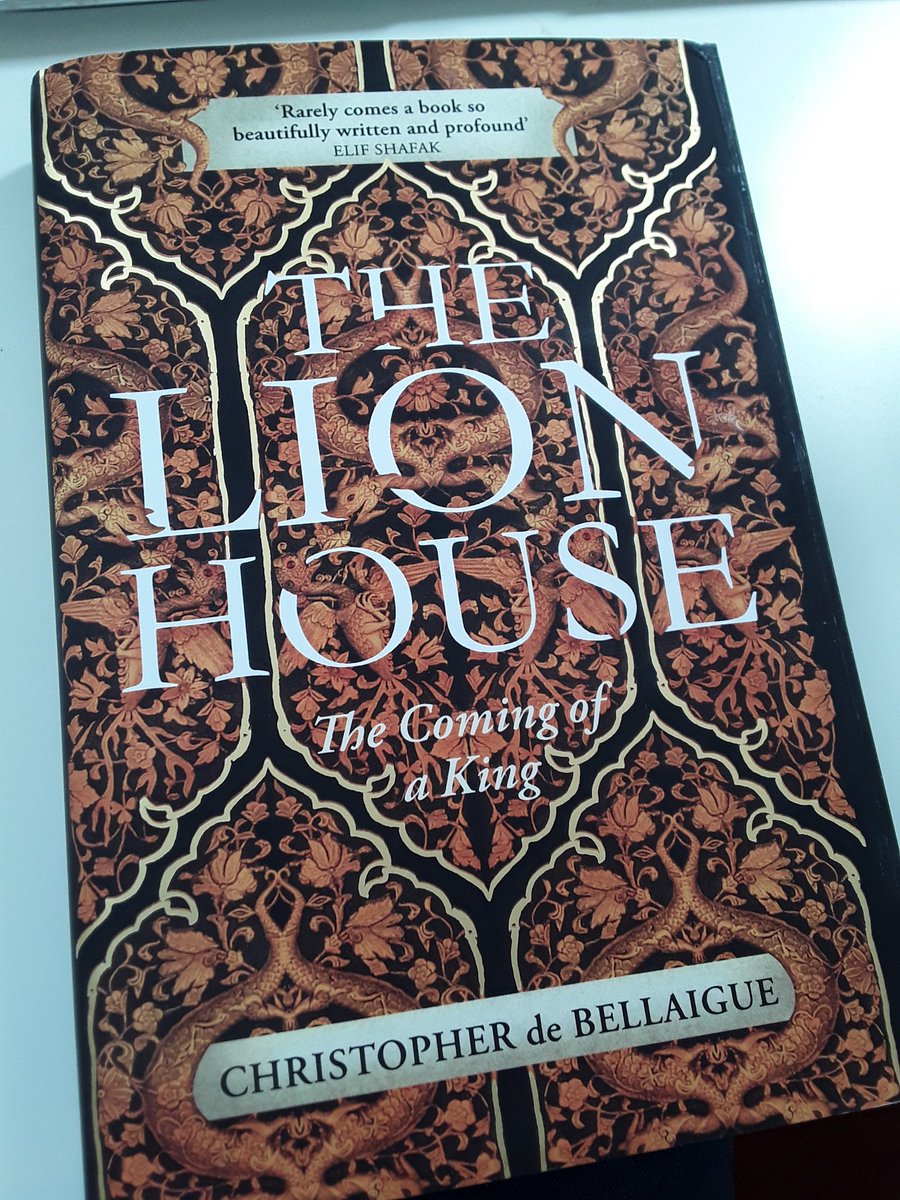 A brilliant book on 'the civilisation of Istanbul-Constantinople' in the age of Süleyman.'Yes, to refer to the city of the world's desire by just one of its names would be misleading,for it has two selves. It is Mecca and Rome, Persepolis and Corinth, East and West.' <a href="/bellaigueC/">Christopher de Bellaigue</a>