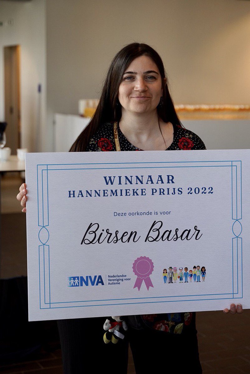 Hollanda’da yazdigim otizm tezi yilin otizm tezi olarak secildi.