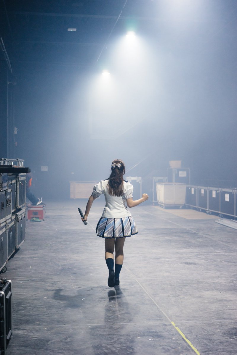 Ppoppapz's tweet photo. โครตชอบรูปนี้เลย 

" มิวสิคอยู่ตรงไหน ก็ยังคงเหมาะกับการเป็นไอดอล "

#คอนแกรทูเลธิออนมิวสิค
#musicbnk48 https://t.co/ada0fML9ZU
