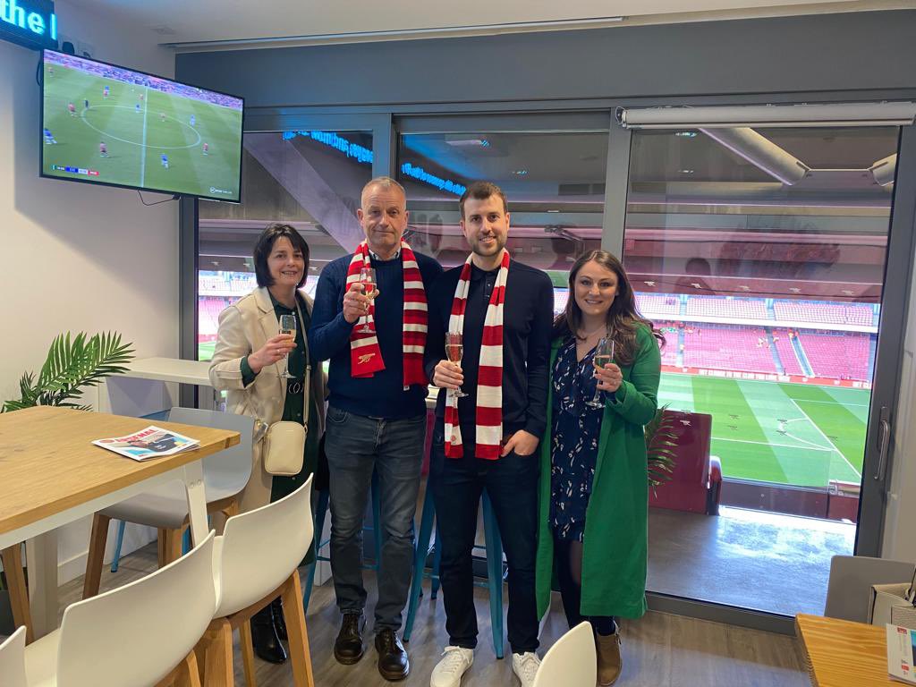 Champagne reception on arrival. I bloody love Arsenal. This football club is pure class.#COYG