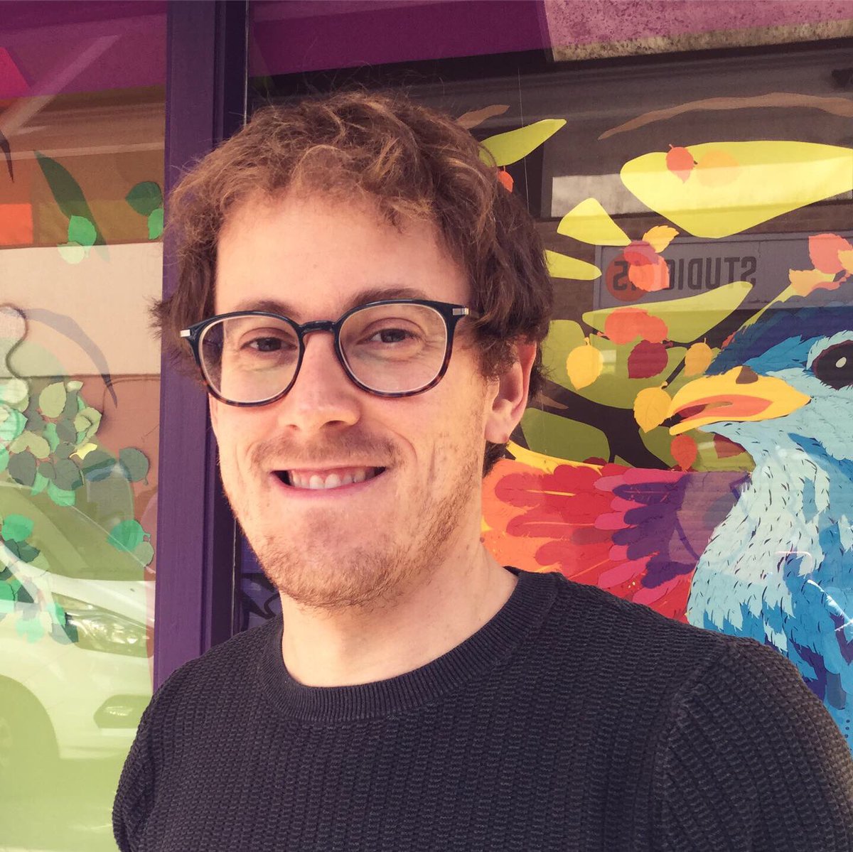 thespeckywren's tweet photo. Andrew ready for his holiday in his new @sea2see_legacy specs and our house range mirrored prescription sunnies 😎!
#brighton #hove #glasses #thespeckywren #smallbusiness #opticians #theopenmarket #sea2see #sunnies #summer https://t.co/bezYo8WQL0