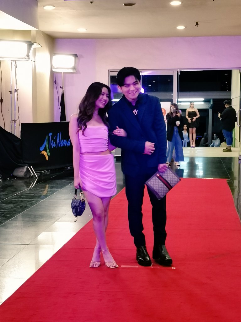 ofc_iwant's tweet photo. #HIH2SpecialScreening with @lallainashley and @imgellomarquez 💙❤️ https://t.co/BojsPB1tFe