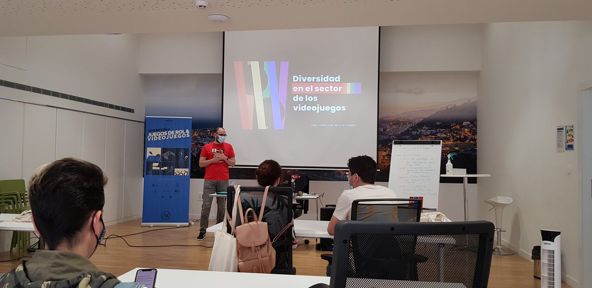 frodrisan's tweet photo. Charla sobre: "Diversidad en el sector de los videojuegos" de Hecate Commos @TenerifeNoir @AcadeviGameDev #TenerifeNoir20022 #Acadevi https://t.co/caRSIBIdZ1