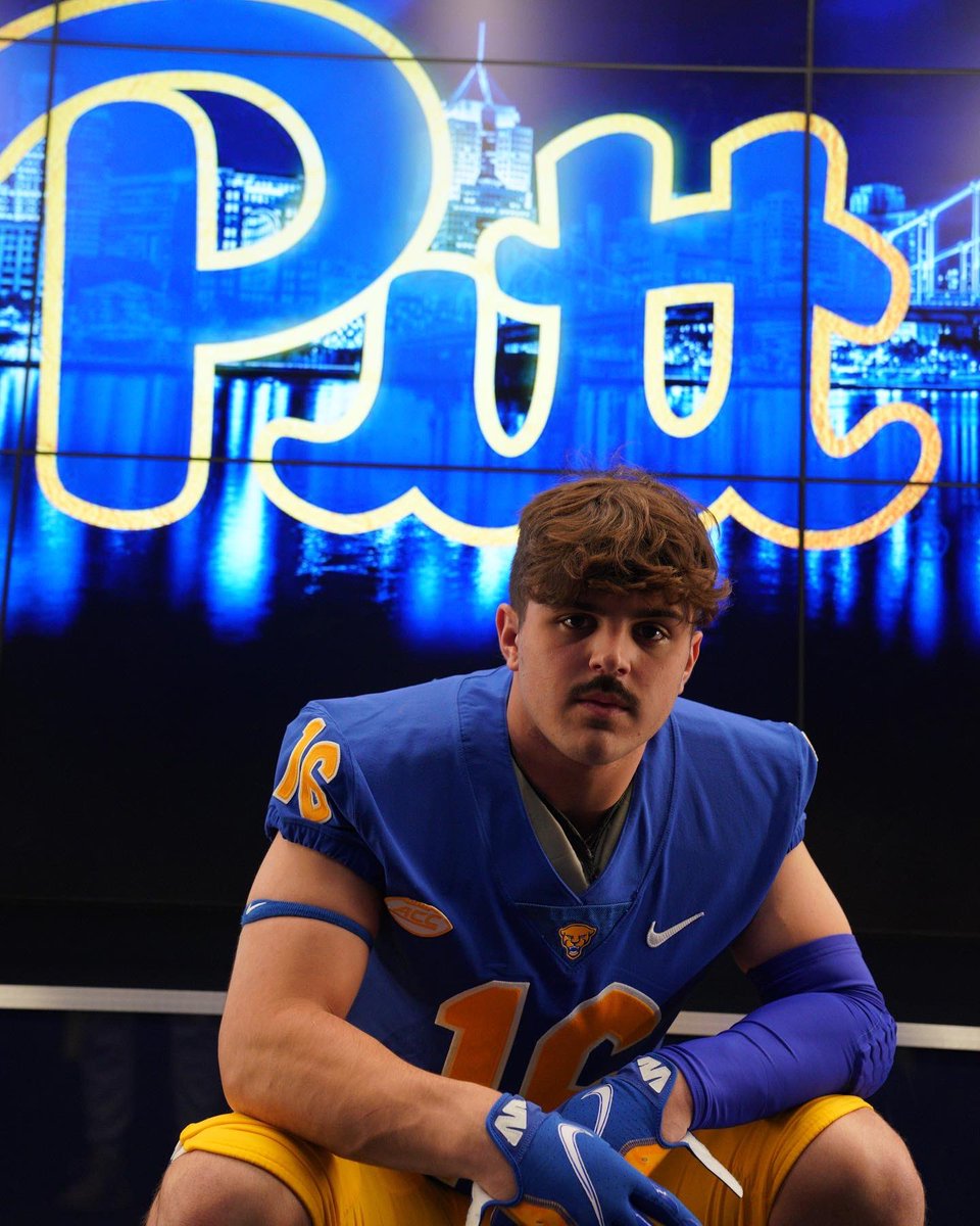 Had a good time at Pitt 🔵🟡   Thank you <a href="/Coach_Manalac/">Ryan Manalac</a>  <a href="/CoachDuzzPittFB/">Pat Narduzzi</a> <a href="/Pitt_FB/">Pitt Football</a> #DJRS