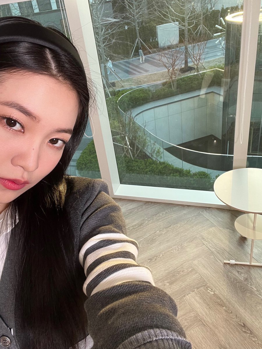 YERI 예리 DAILY tweet media