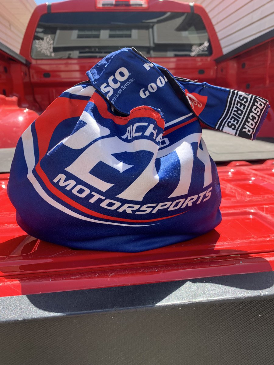 Torq_d (@torq_d) on Twitter photo This one of a kind petty motorsports knot bag is live on our site, go grab it before it’s gone. Hand made by <a href="/tiregirlliz/">Liz Prestella</a> from a crew shirt from the 2021 season. Perfect for running around town or to the gym.
torqdclothing.com/accessories/vo… This one of a kind petty motorsports knot bag is live on our site, go grab it before it’s gone. Hand made by <a href="/tiregirlliz/">Liz Prestella</a> from a crew shirt from the 2021 season. Perfect for running around town or to the gym.
torqdclothing.com/accessories/vo…