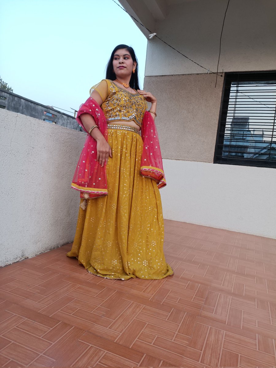 ShakthiQ's tweet photo. Hii ramya mam today is my birthday can you plzz wish me because I love you a lot mam I am your fan from my childhood and one day I want to become like you and as soon want to meet you plzz give me beautiful and grateful wishes which will make my day soo special🤗 @meramyakrishnan https://t.co/ngglr67i8r