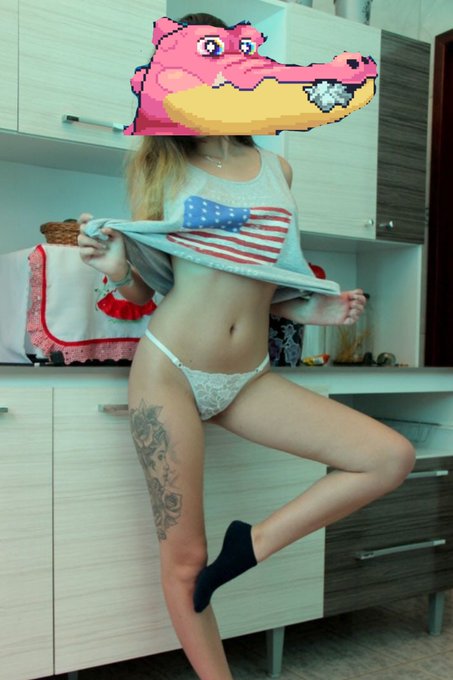 GM to all my fellow crocs, enjoy your weekend ❤ @acrocalypseNFT @iblamenfts #Acrocalypse #feedthecrocs<a href="/tag/linkinbio"class="tags"><span>#linkinbio</span></a><a href="/tag/paper"class="tags"><span>#paper</span></a><a href="/tag/onlyfans"class="tags"><span>#onlyfans</span></a><a href="/tag/nft"class="tags"><span>#nft</span></a><a href="/tag/nftgirl"class="tags"><span>#nftgirl</span></a><a href="/tag/feedthecrocs"class="tags"><span>#feedthecrocs</span></a>