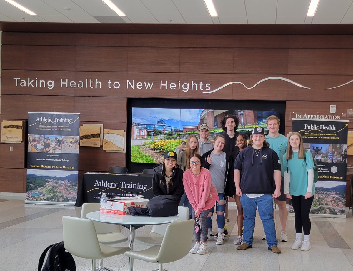 WataugaHOSA22's tweet photo. The Health Science 2 class got to tour Leon Levine Hall with some awesome ASU students! Thanks to the members of One Heartbeat Club and the awesome ASU faculty for being so welcoming and informative! We could have stayed all day! https://t.co/n1BtQgcXMl
