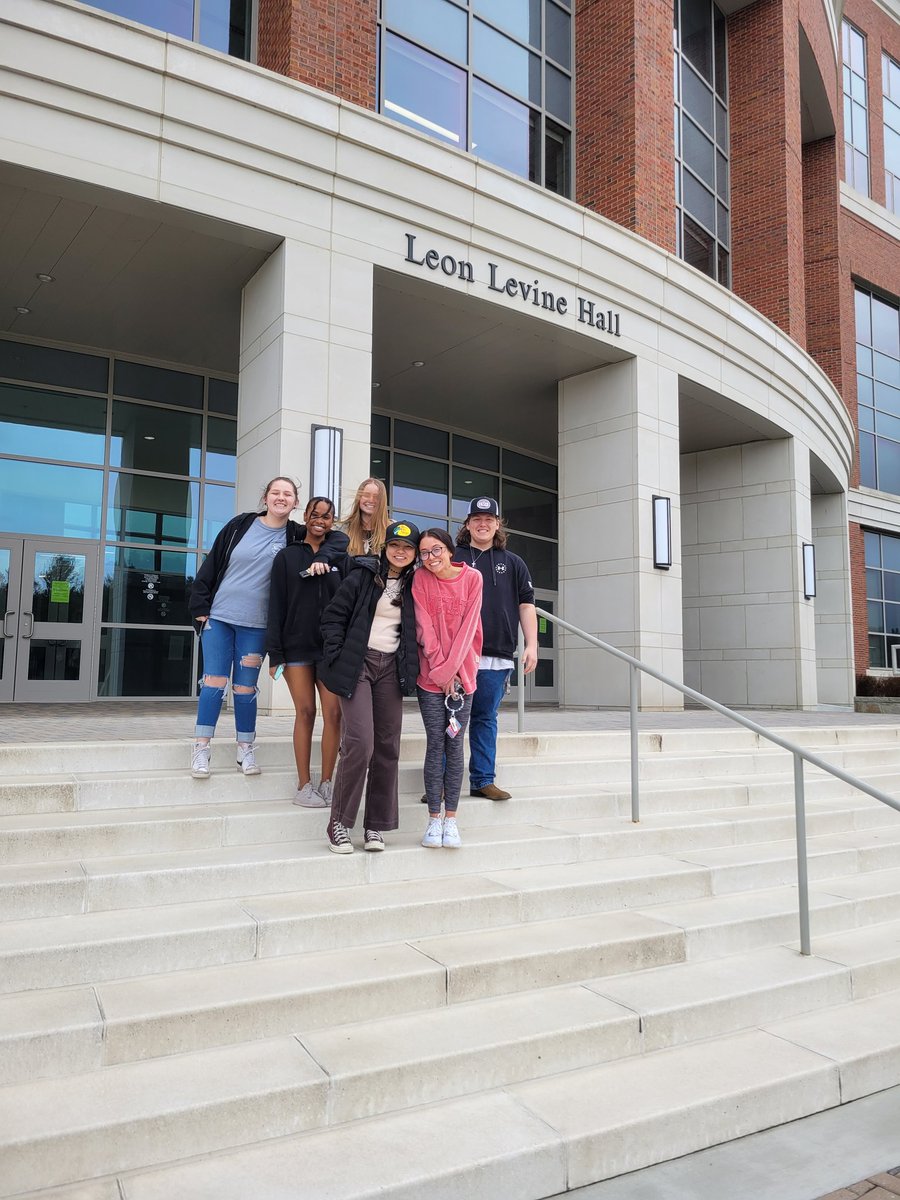 WataugaHOSA22's tweet photo. The Health Science 2 class got to tour Leon Levine Hall with some awesome ASU students! Thanks to the members of One Heartbeat Club and the awesome ASU faculty for being so welcoming and informative! We could have stayed all day! https://t.co/n1BtQgcXMl