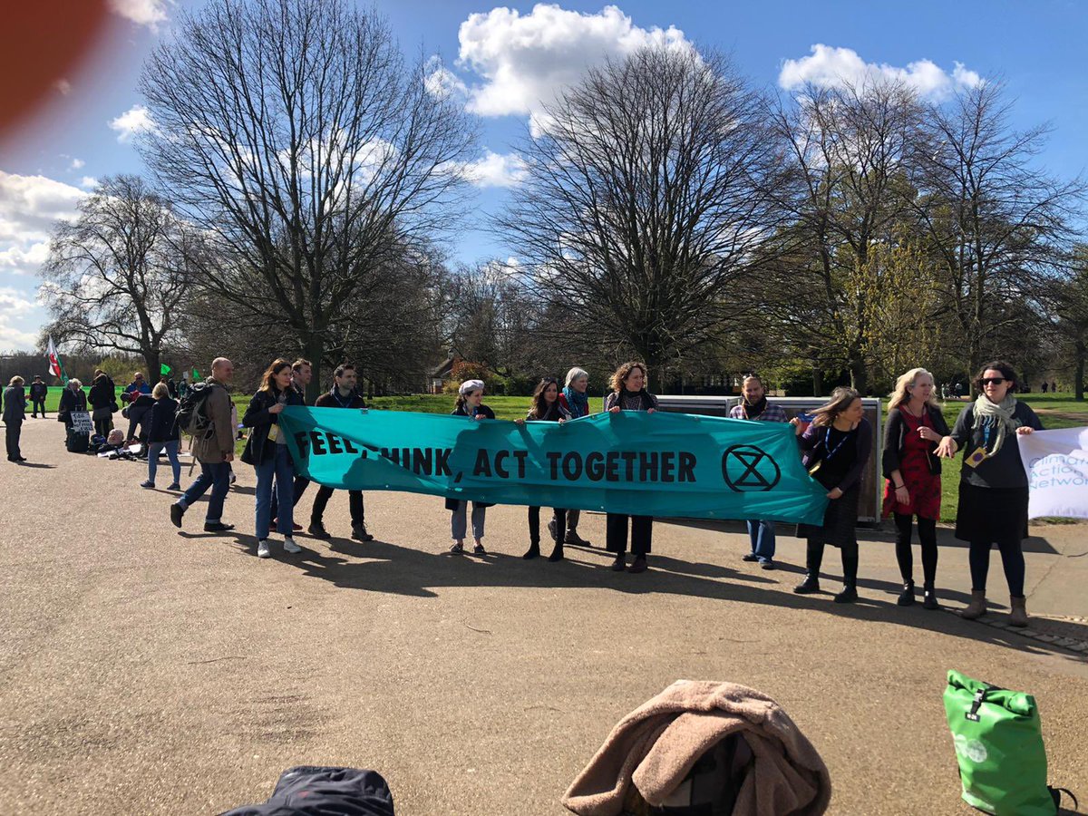 XR Psychologists tweet media