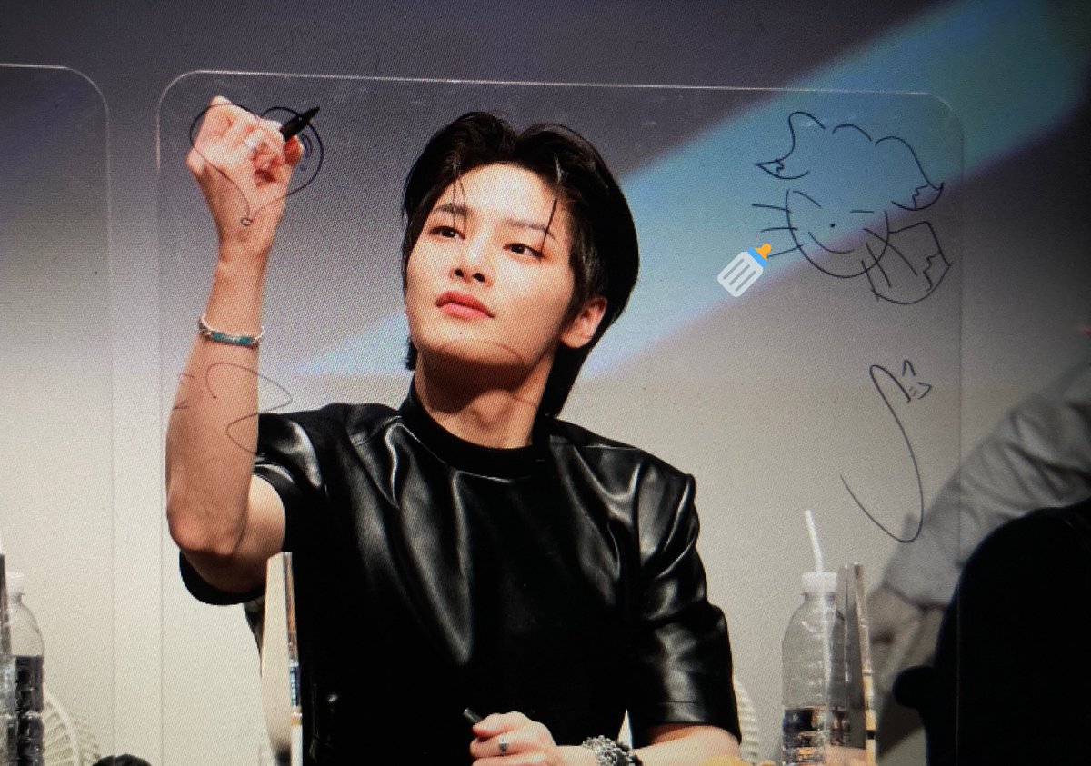 220409 🖤
#아이엔 #양정인 #jeongin #アイエン
#스트레이키즈   #StrayKids
