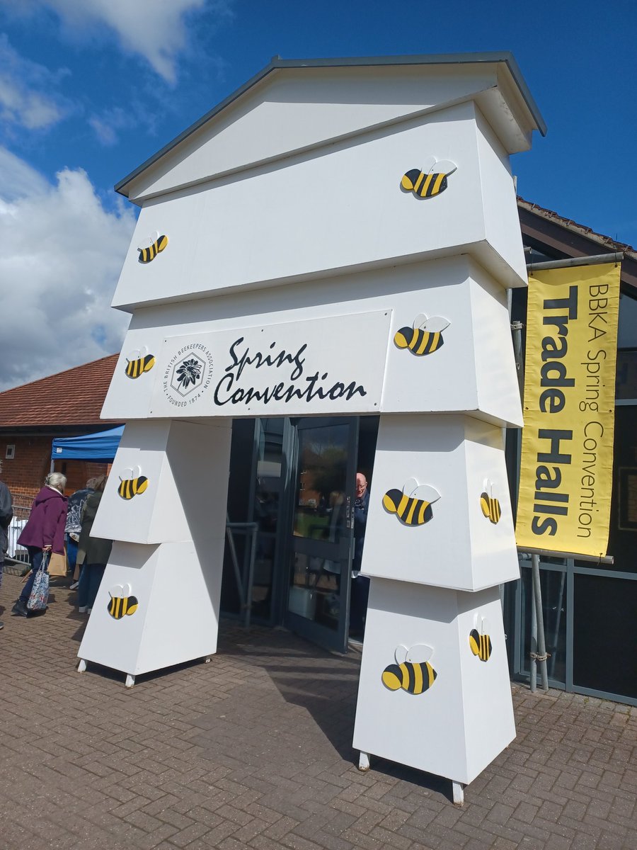 My first visit to the <a href="/britishbee/">BBKA</a> <a href="/BBKASCChair/">BBKA Spring Convention Chair</a> 🐝 

Convincing myself that the bees have told me to buy all these new supplies and I am not in fact, an out of control, excited #beekeeper 🙈😂

#bbka #bbkaspringconvention #beekeeping #harperadamsuniversity