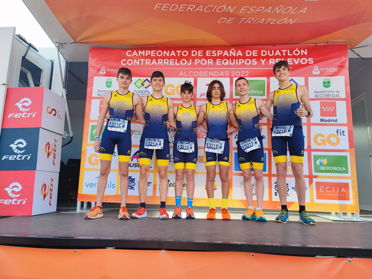 atleticomelilla's tweet photo. Intensa jornada de hoy con el Campeonato de España de Duatlón Contrareloj valedero para la Liga Talento. Gran actuación de nuestros chicos y chicas. Enhorabuena https://t.co/BnYjpuft3w
