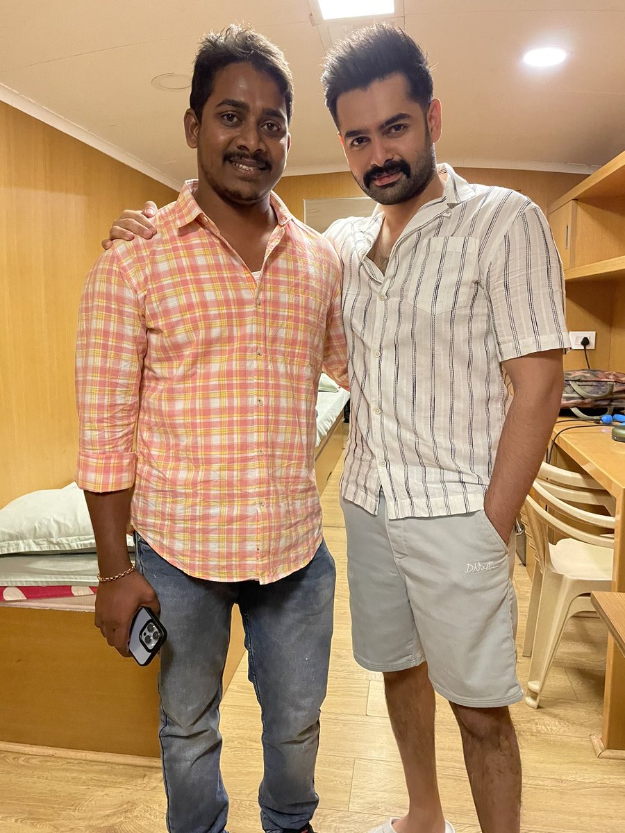 sandyp_tweets's tweet photo. Our Dearest @ramsayz Received my best friend & His Fan @Hariharasayz's Marriage Invitation and Congratulated Him For His Wedding.. 😍
We Are Truly Blessed to Seek Your Blessings and Thank You For The Lovely Hospitality ❤️
#RAmPOthineni #FansHero https://t.co/zrWOo4P4dn