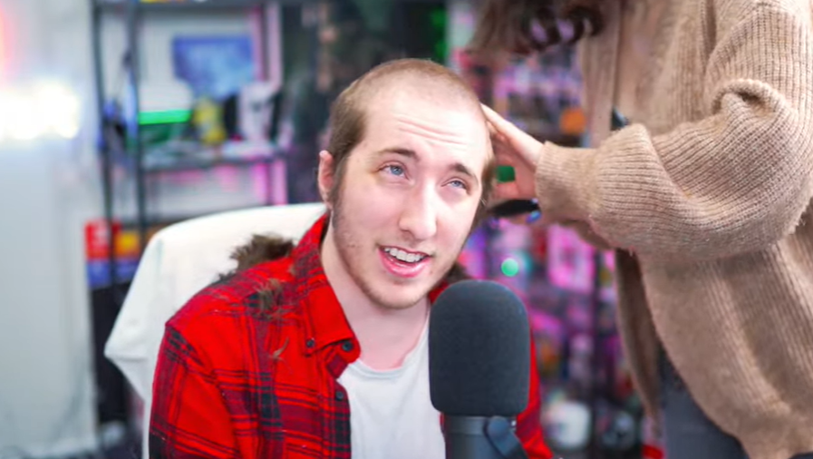 _DaRealBunno_'s tweet photo. i'm scared https://t.co/gB270nCgfP