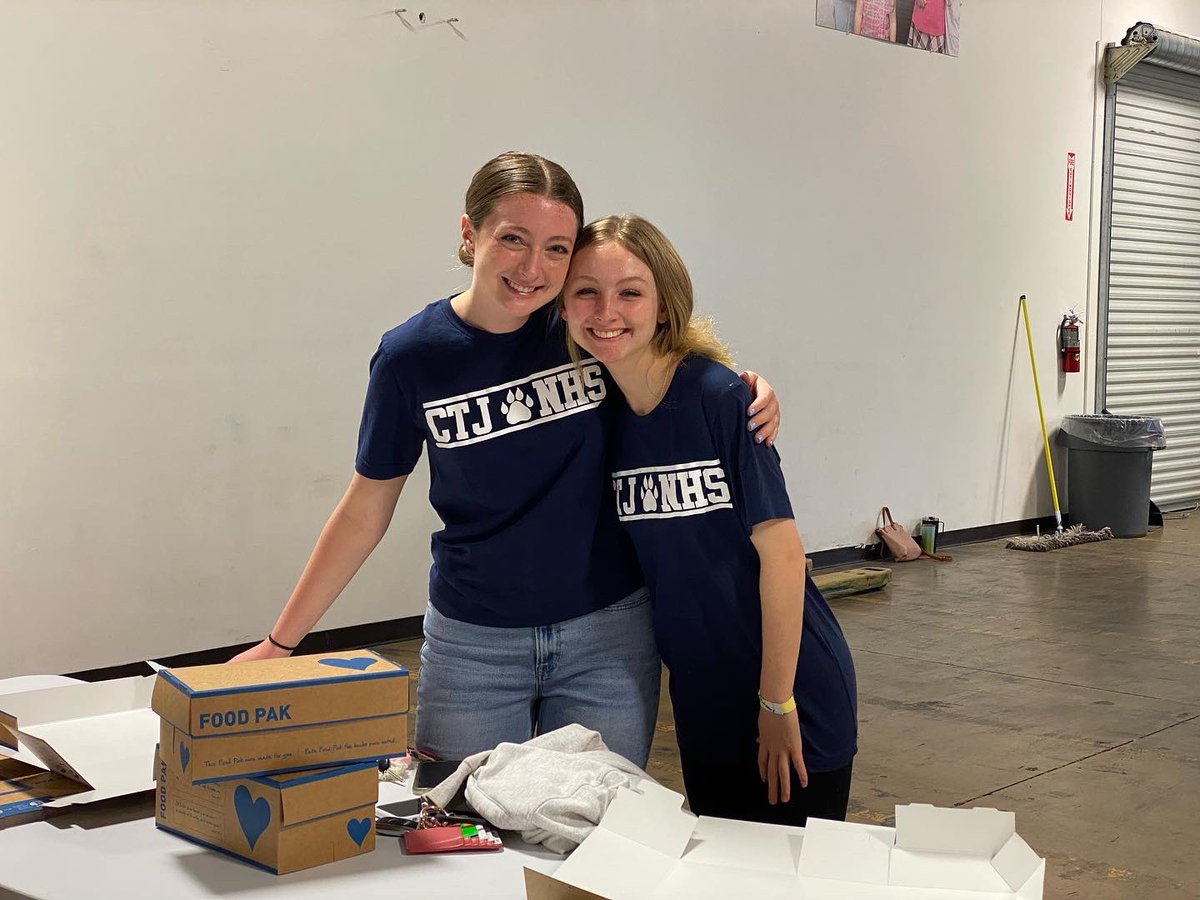 CTJNHS's tweet photo. NHS members help fold hundreds of boxes to be pack with food at Children’s Hunger Fund today! They also helped box over 600 boxes of food! #theneisdway #neisd @CTJohnsonHigh @NEISD https://t.co/MASPQfvN5r