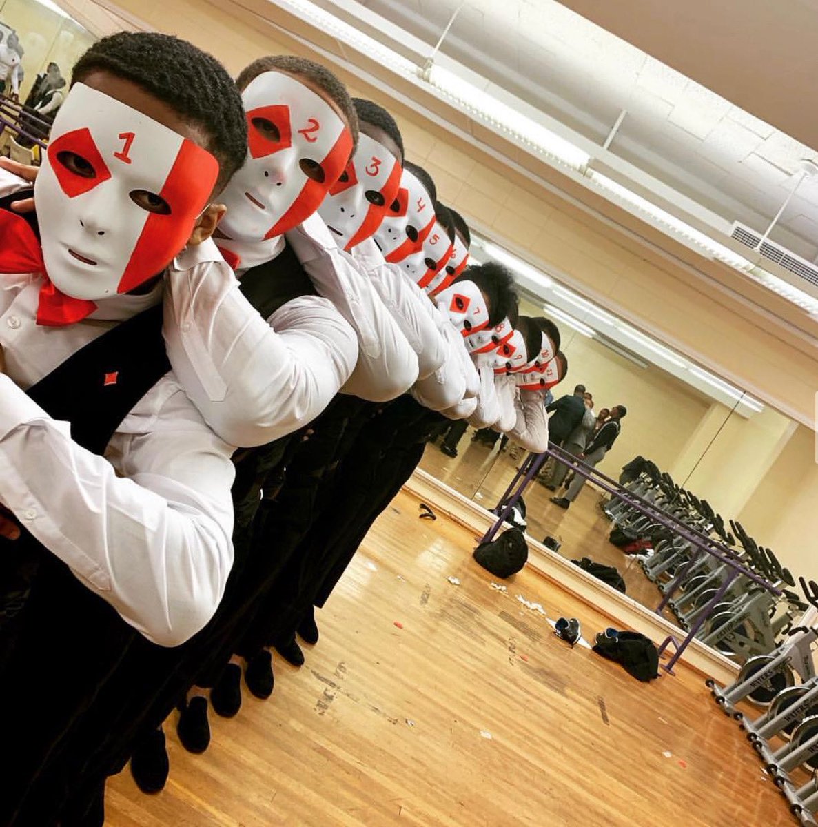 bralon__'s tweet photo. 3 years ago today Gangsta Pi “MADE” a few upgrades😏 Gangsta F.E.V.E.R.👌🏾♦️

yea….. MADE👌🏾♦️👌🏾♦️👌🏾♦️
Those who get it.. get it‼️

#LongLiveSpring19 #GangstaPi

Happy Charter Day Gangsta Pi♦️
April 9th 1949 MS MoTHer Chapter‼️🎌 https://t.co/s3CQYdaqay