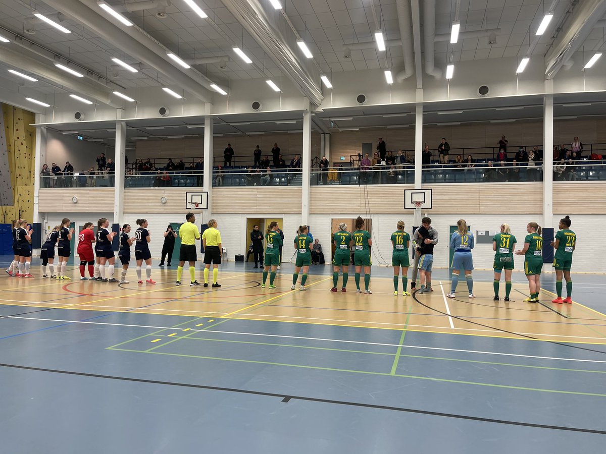 2.Puolivälierä <a href="/FtkFutsal/">FTK Futsal</a> - Ilves FS päättyi raivoisan taistelun jälkeen kotijoukkueen 5-2 (1-2) voittoon. Samalla otteluvoitot FTK:lle 2-0 ja jatkopaikka. Onnittelut kotijoukkueelle ja tsemppiä välieriin! Ilveksen kausi päättyy puolivälieriiin. #futsalfi