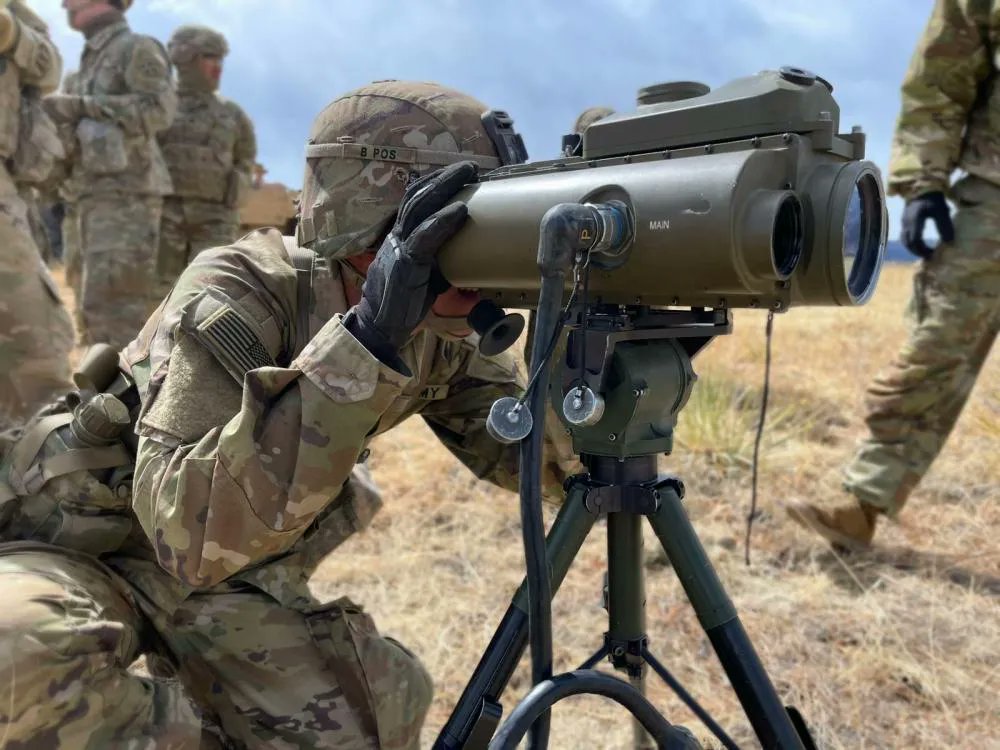 MIArmyGuard's tweet photo. POV: Me trying to find the reason you haven't joined the Michigan Army National Guard yet.    Tells us what's keeping you from joining our ranks.      Drop a comment below.   #whereareyou #telluswhy #MIarmyguard #goguard #guardstrong #joinourranks #nationalguard #MIARNG #comment https://t.co/oGolJ43YXW