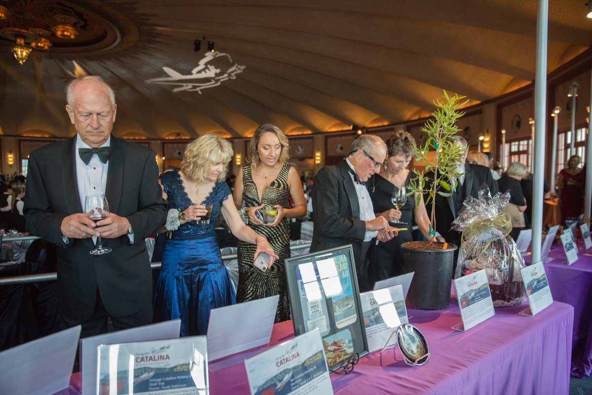 CIConservancy's tweet photo. Start the bidding! Reminder: the #ConservancyBall auction is online this year and is open for bidding NOW through 4/22. https://t.co/IsiFN2BBZi
.
The 2022 Conservancy Ball is presented by Shaun and Katy Tucker and @CapitalGroupPCS https://t.co/507TOknO9G