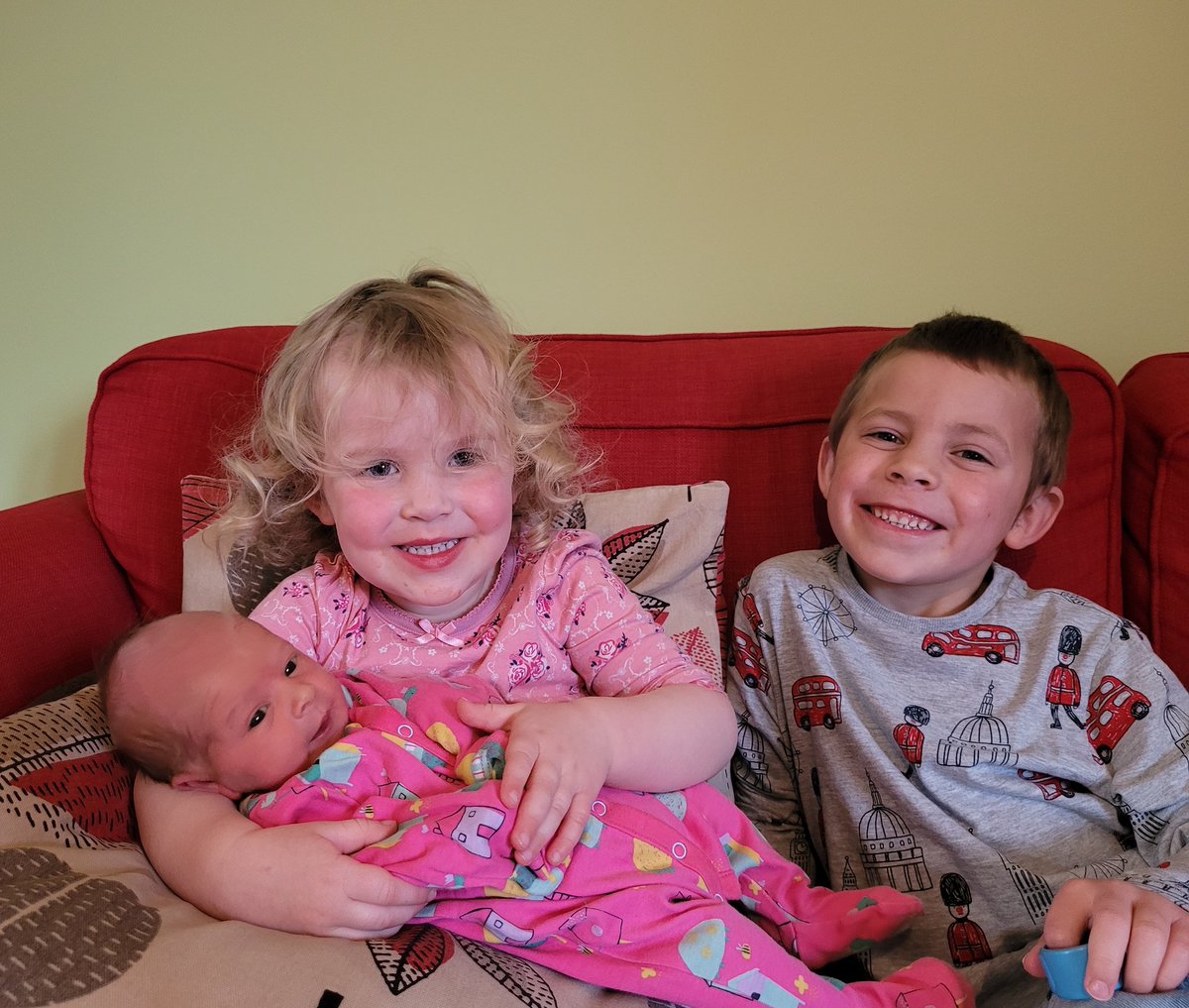 MrSteRobinson's tweet photo. Tuning in to @WordAliveEvent from home this year due to my wife's reluctance to risk giving birth in a chalet. #WA22 #BornEarly #CouldHaveMadeIt https://t.co/yeDMlUBMp3