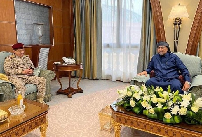 rahuma2009's tweet photo. الخضوع للشرعي المتمرد سابقا ..
#عيدروس_الزُبيدي https://t.co/VUHKzqS4Uq