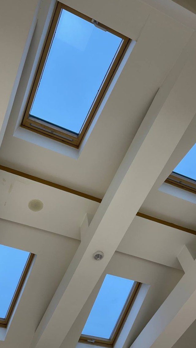 MuazzamNorova's tweet photo. Just a windows, perfect windows. https://t.co/ZNzQUmjRk6