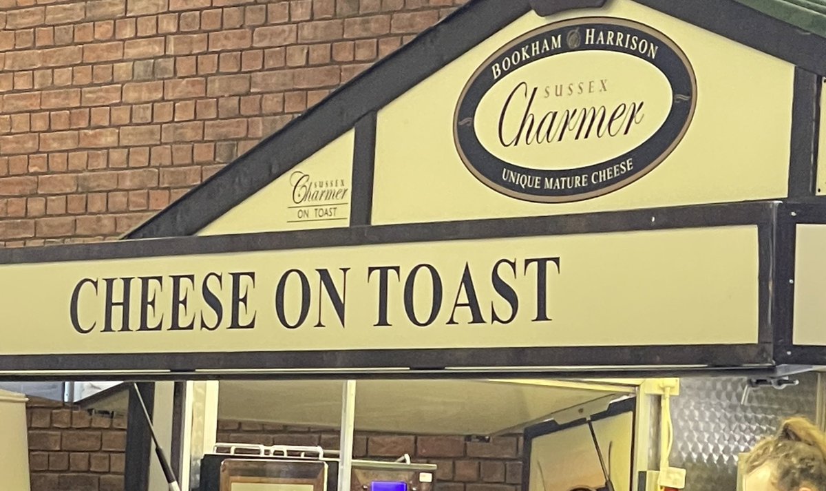 mailtojwl's tweet photo. @felixwhite @jimmy9 @gregjames @itsmattchin   As the season starts there surely is only answer for cheese on toast.  Best there is @surreycricket #tailendersoftheworlduniteandtakeover https://t.co/68UTKUvTpz