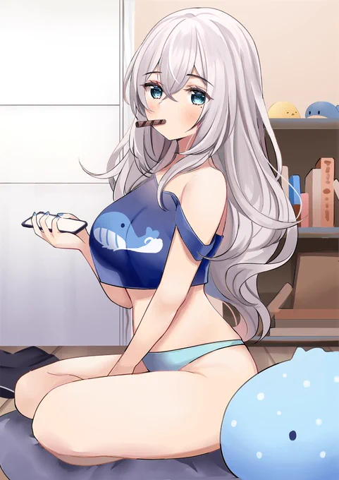 「ん?なんでそんな私を見てるの…?」 