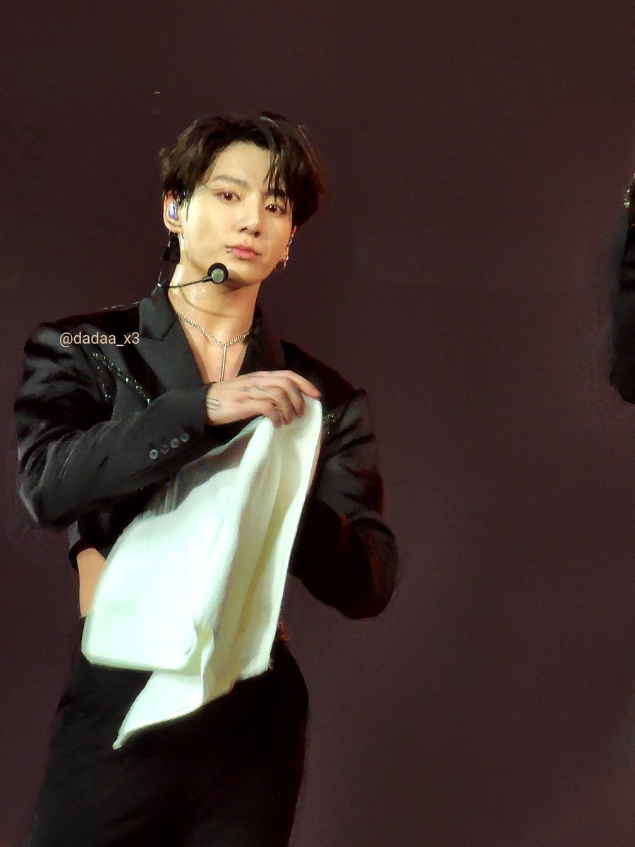Jeon Jungkook is unreal. I have never wanted to be a towel so badly before... 😭