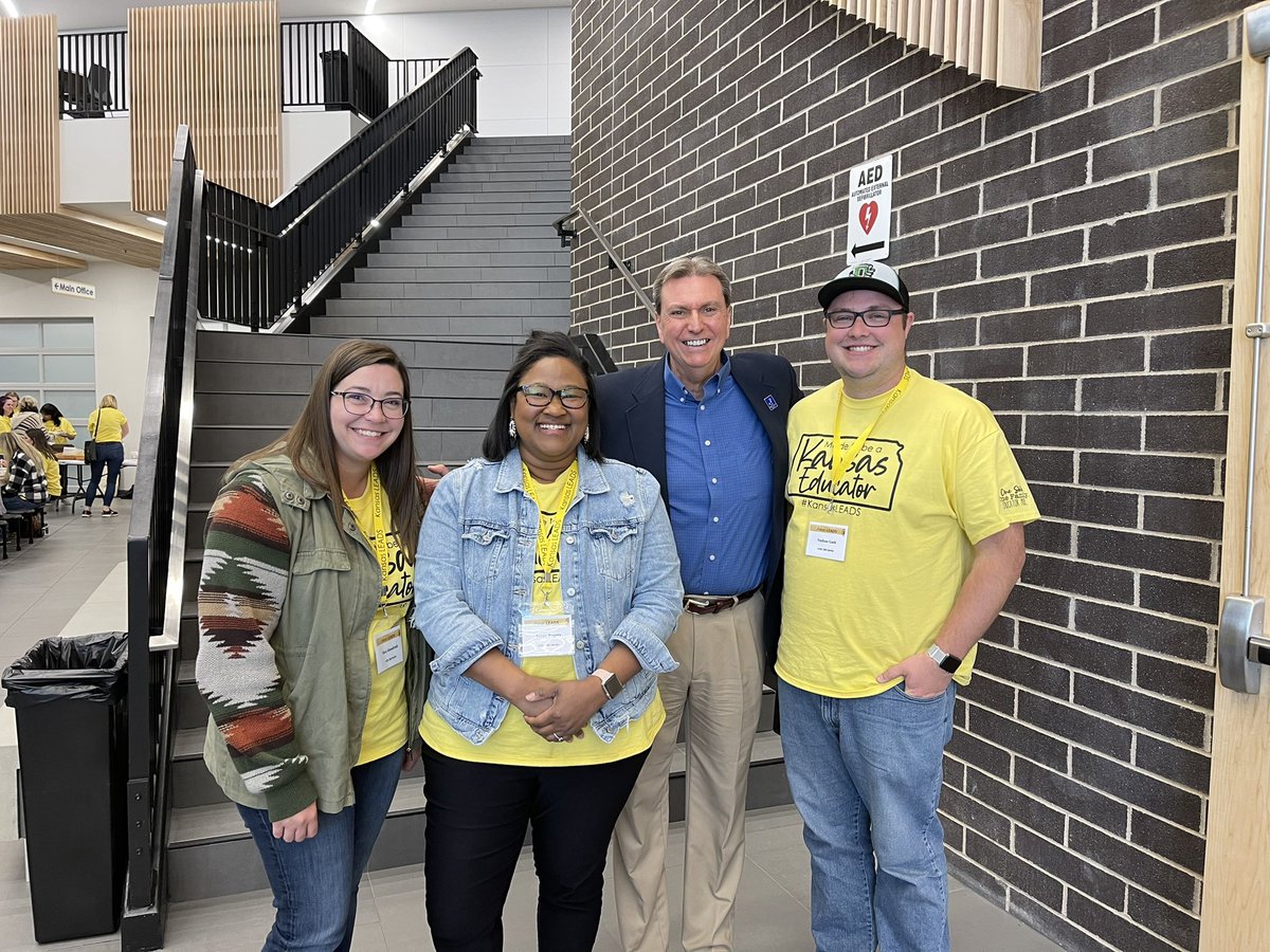_NGash95_'s tweet photo. Absolutely empowered after hearing from @KsCommissioner this state is in great hands with this man leading the way. #KansasCan #KansasLEADS #DerbyProud https://t.co/ptoUTZrb87