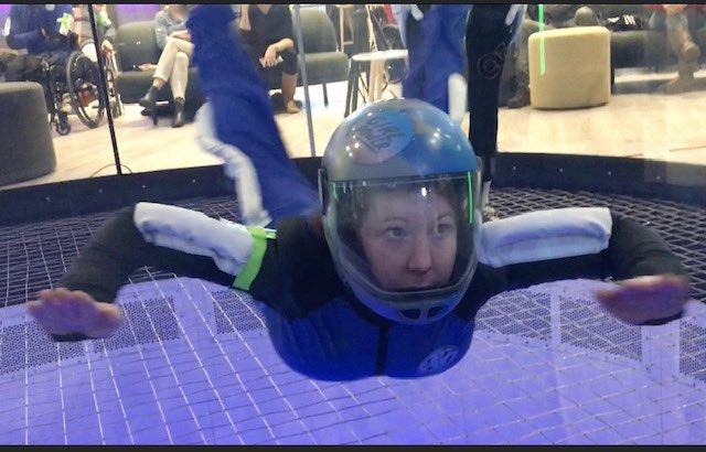 AFAF_asso's tweet photo. Aurélie participera au #HandiflyRACE : 1ère compétition mondiale de vol en soufflerie réservée aux personnes handicapées
https://t.co/1znAMervhR https://t.co/j4qvWIft8E
