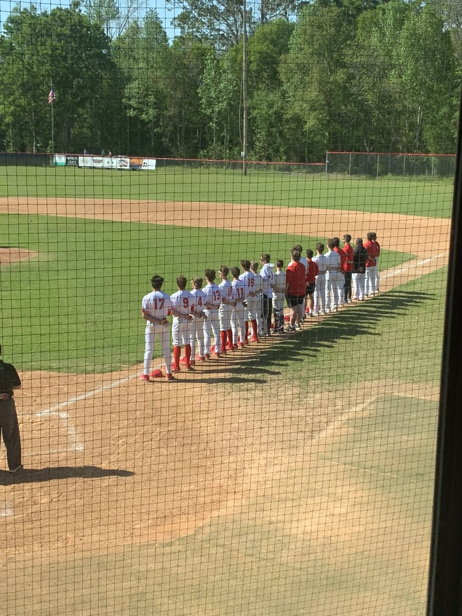Central Private with a big win 3-0 over St. Michael.  Nash Tamplet throws a complete game shutout. Great game! #GoRedhawks ⚾️