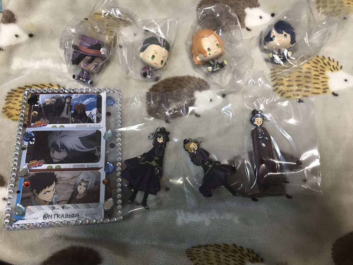 ツイステ　一番くじ　交換

【譲】
B賞：デュース、ケイト
I賞：サム、トレイン
K賞：ケイト、マレウス、トレイン

【求】
E賞：カリム、ジャミル
K賞：カリム

郵送でのお取引を希望しております
お気軽にお声掛けください