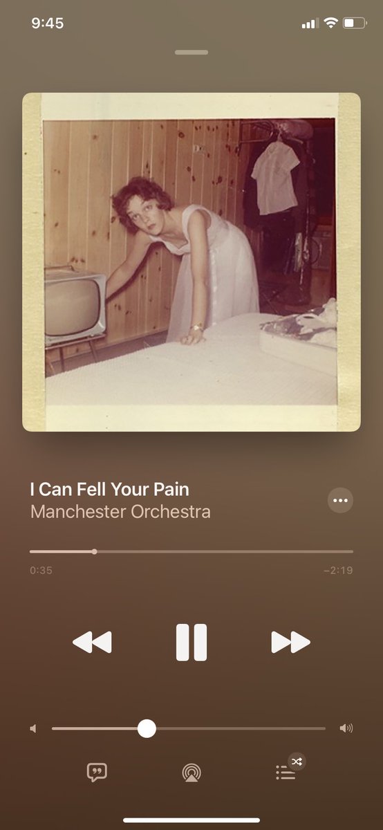 Skoobydoo206's tweet photo. @okayfineAndy @AppleMusic either this is some sick Mandela effect or Apple Music made a mistake with the title lol https://t.co/yCo3i4tghx