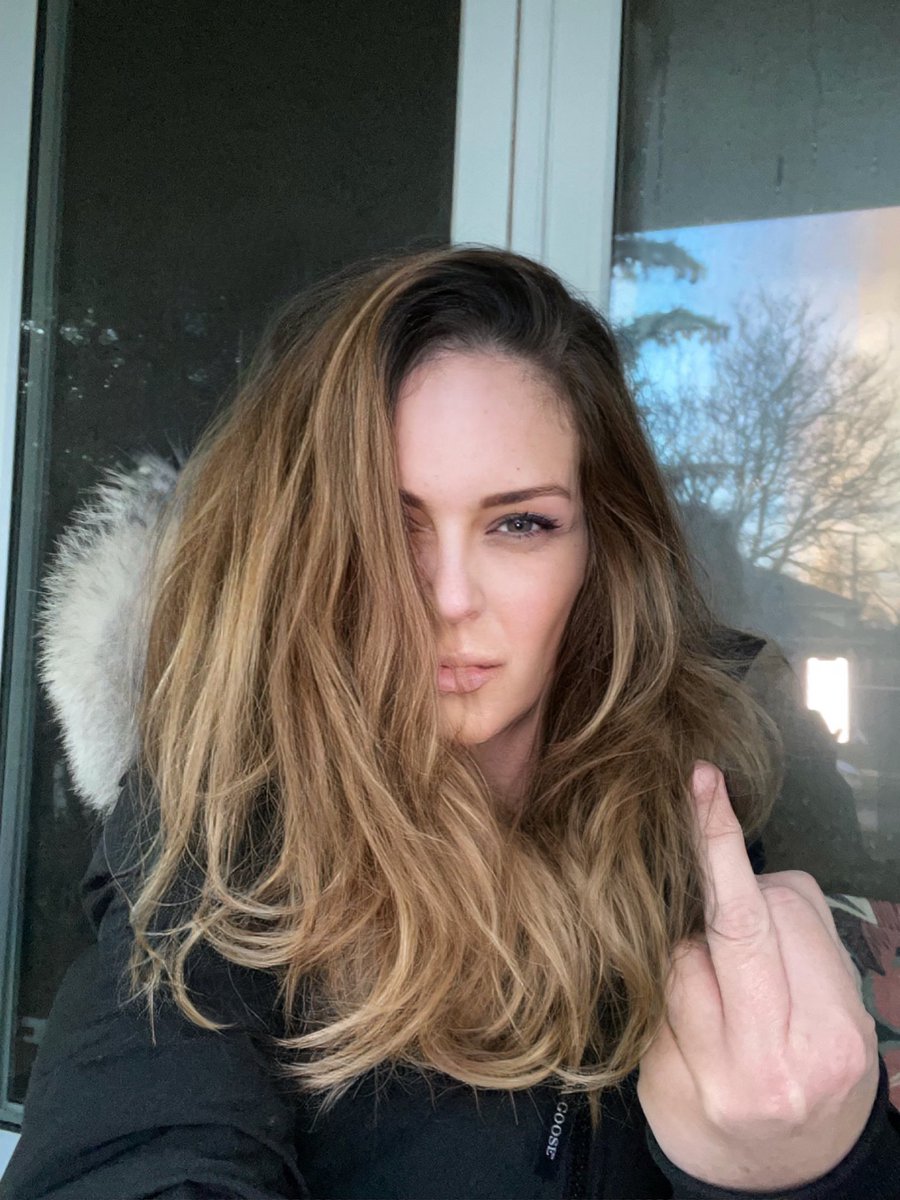 Liz Churchill tweet media