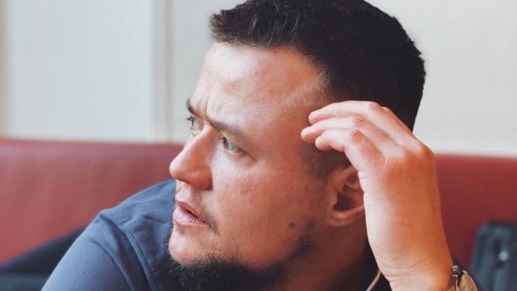 Der russische Menschenrechtsaktivist #DavidIsteev aus dem Film <a href="/welcomechechnya/">welcometochechnya</a> erzählt, wie er mit seinem Team gefährdete #LGBTQ aus #Tschetschenien herausholt – und was der #HBO-Dokfilm ausgelöst hat: 
bit.ly/3E4fnQM <a href="/HBODocs/">HBO Documentaries</a> @queeramnesty