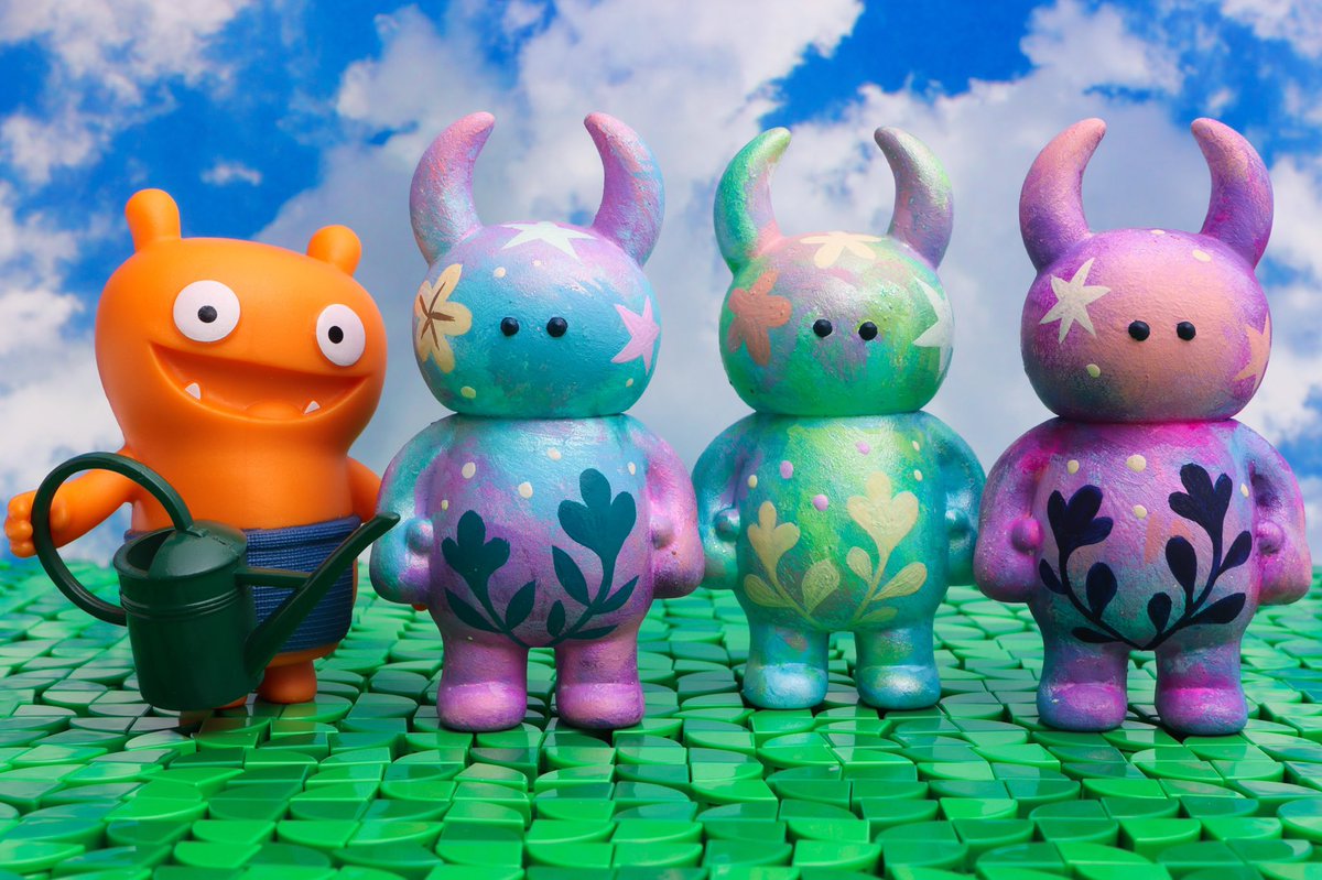 icebat02's tweet photo. Spring has sprung in the form of these beautiful hand painted Uamou by @smallandround ! Wage will make sure they’re well watered so that they continue to bloom! #howugly #uglydolls https://t.co/Dw7QwxsbGX