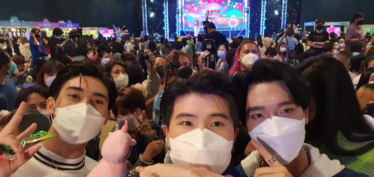 ดีใจที่ได้เจอทุกคนครับ🙏💕
#LoveAt9