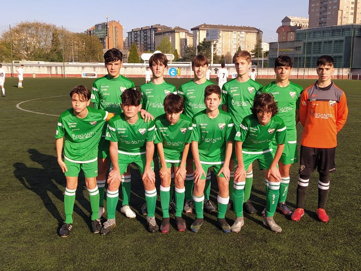 UralEspanol's tweet photo. #InfantilLG
#FaseAscensoDH
#UralEspañol 1
More ⚽
@ConxoSantiago 1
Vamooos Uraaaal!!
#greenpower #somosverdes https://t.co/Qus8CaL8PB