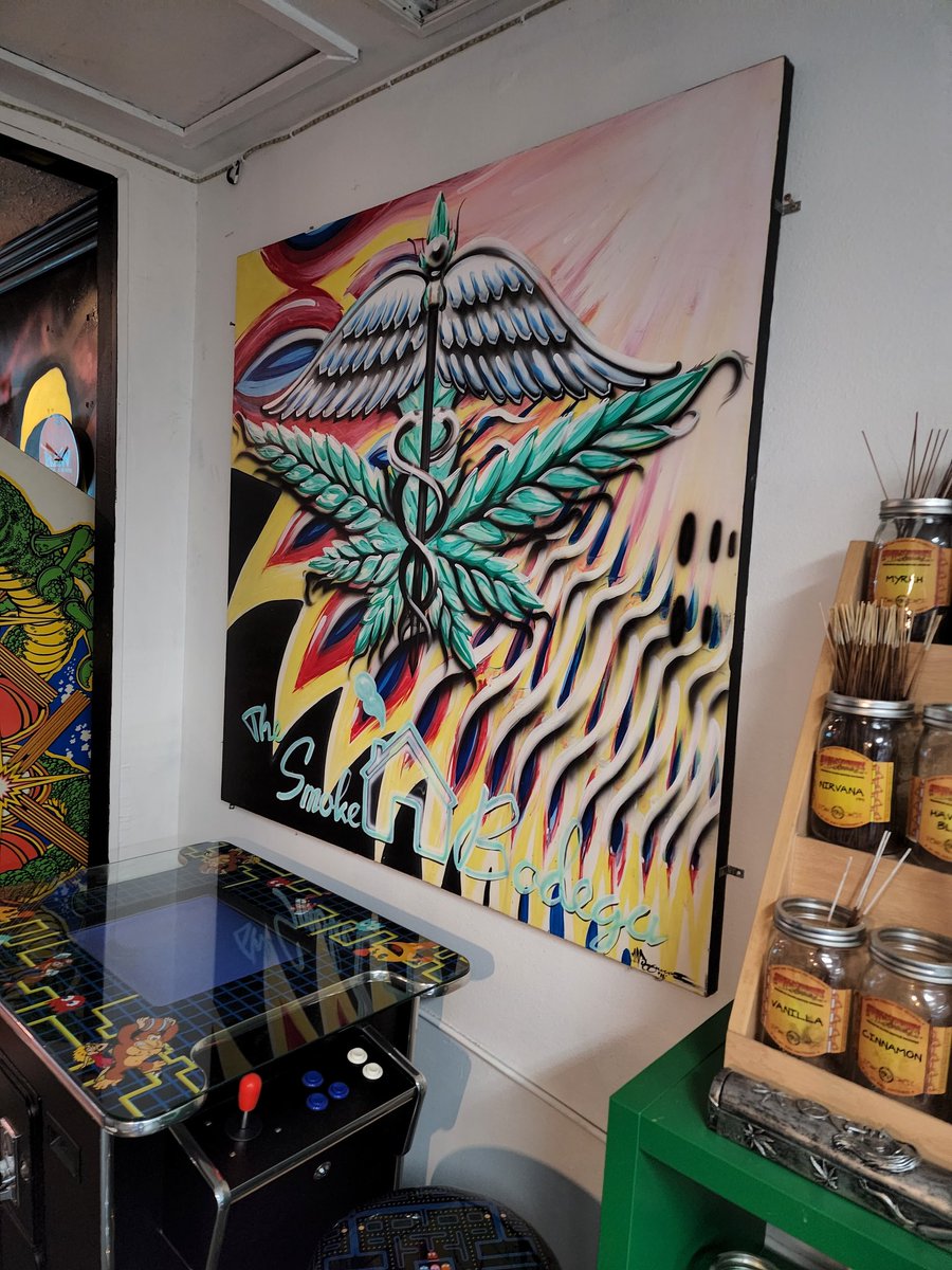 HeyeAF's tweet photo. Well GM to you too fam! @LittleBonersNFT The best meds #CannabisCommunity #weedart #colors #heyeaf https://t.co/AgmpuyqQbZ