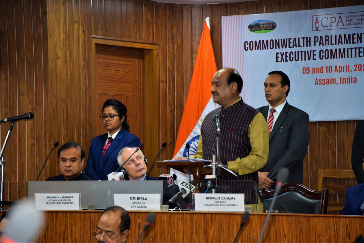 CPA_Secretariat's tweet photo. 📸Opening of CPA Mid-Year Executive Committee meeting @AssamAssembly. 

Pictured:
CPA Acting Chair Ian Liddell-Grainger MP
@LokSabhaSpeaker Shri Om Birla
Assam Chief Minister @himantabiswa
CPA Small Branches Acting Chair @ACTSpeaker Regional Reps @StuMcMillanSNP &amp; @DrNorainiAhmad https://t.co/swfaTvN49U