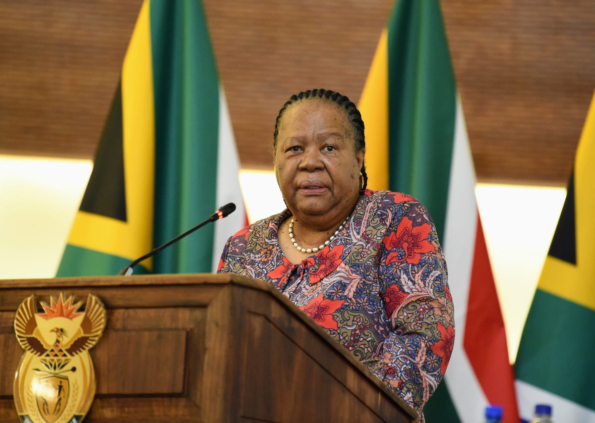 DIRCO_ZA's tweet photo. ICYMI | Address by HE Dr Naledi Pandor, MP, Minister of International Relations and Cooperation to the South African Heads of Mission Conference, 7 April 2022.
READ | https://t.co/GsnpCYDdWj
#HoMConferenceSA
#HoMC22 https://t.co/aO7SPsNKBj