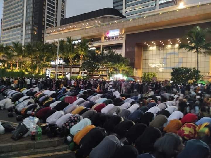BasnayakeM's tweet photo. In this way, the division of races and religions and the unification of all is the fulfillment of the purpose for which we have always stood. #Lka https://t.co/aWBSeAalA6