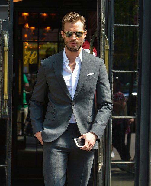 Happy Saturday Ladies I wish you all a Super Safe weekend. Stay Safe and Take Care. #Repost #JamieDornan ♥️