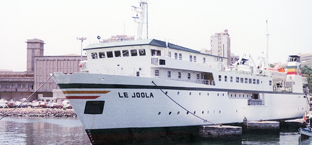 amivioleta2000's tweet photo. Cérémonie de lancement des activités commémoratives du 20ème anniversaire du naufrage du bateau le Joola: le changement de comportement toujours à l'ordre du jour https://t.co/vPxkOhVWCW