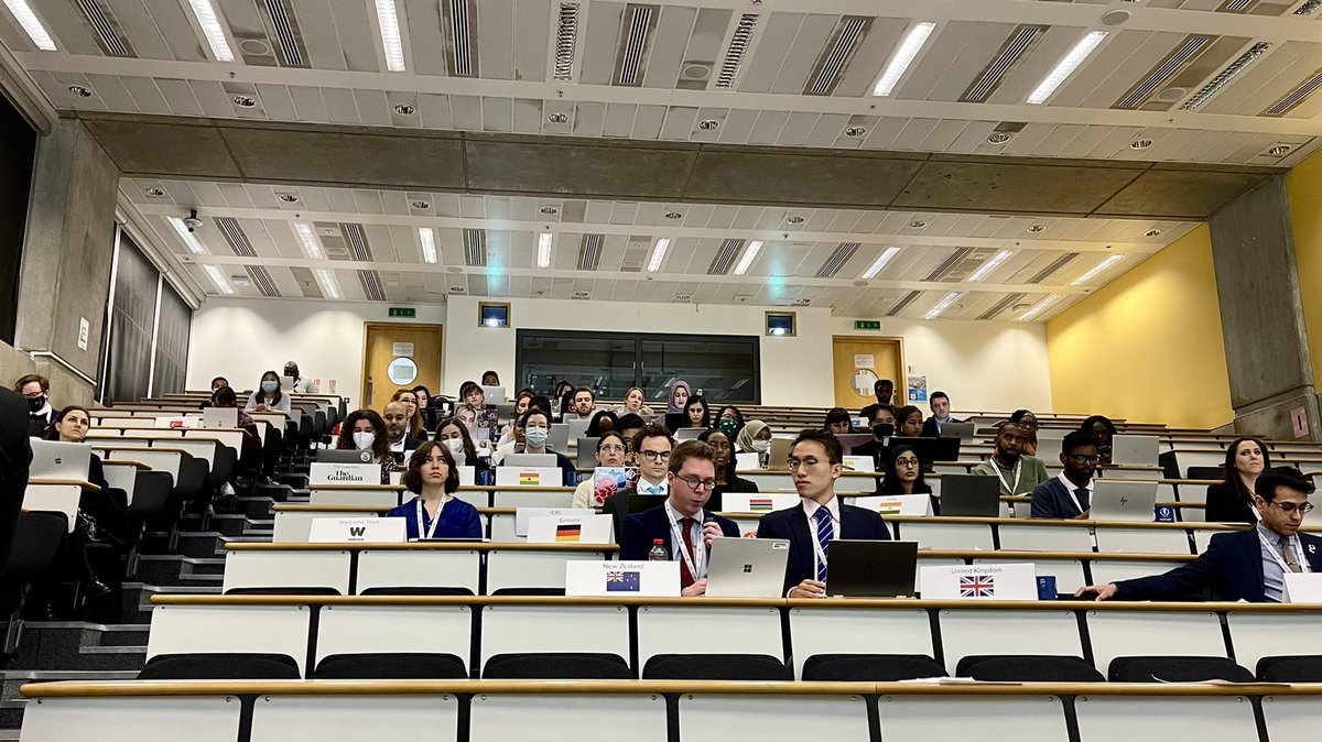 brianwong_'s tweet photo. Our first plenary is in session for #LonWHOpandemics! π¨π»ββοΈπ¦
@LonWHO @UKModelWHO #ModelWHO #Pandemics #globalhealth https://t.co/cfCMYGN03S