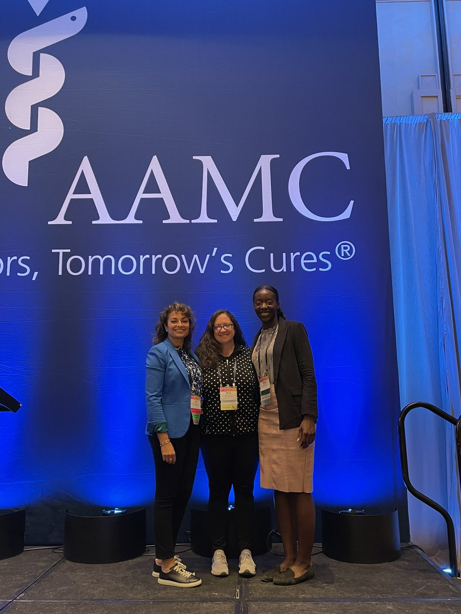 MGillahan's tweet photo. Repping @CWRUSOM with @LinaMehta and @The_Sharpe_Med at the @AAMCtoday GSA-CiM-OSR national meeting! #MedEd #WomenInMedicine #Denver https://t.co/0Ch8or1odb